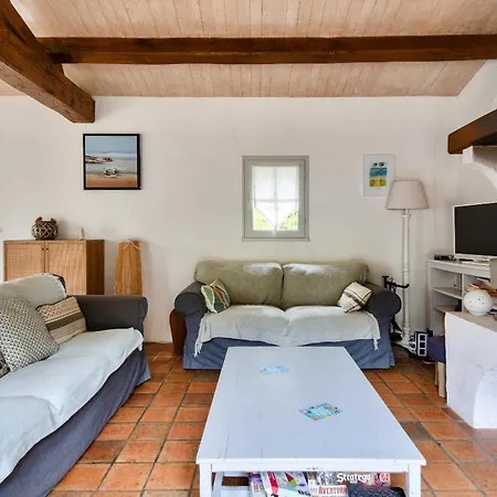 Escapade A La Plage Entoures De Nature Holiday home